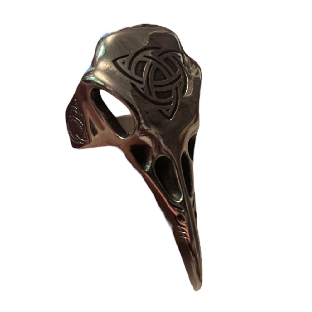 Celtic Knot Raven Ring
